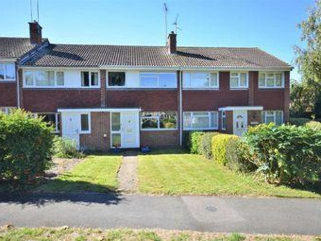 House for sale in Fole, Surrey