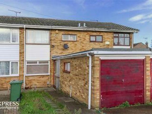 House for sale in Tilbury, Essex
