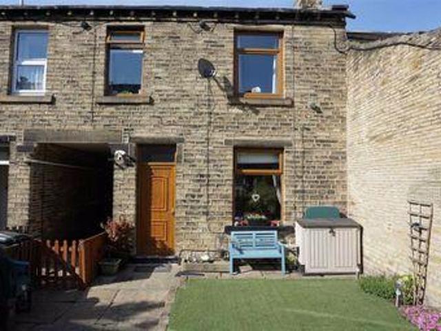 House for sale in Brighouse, Calderdale