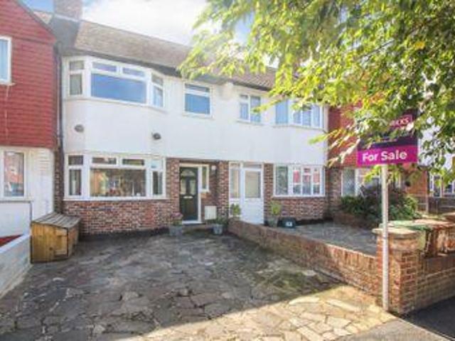 House for sale in Worcester Park, Greater London