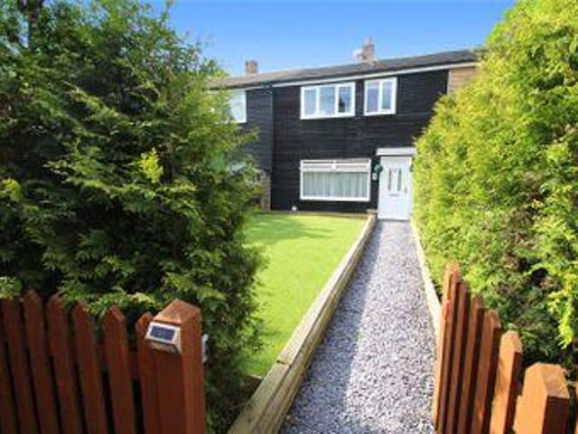 House for sale in The Butts, Kent