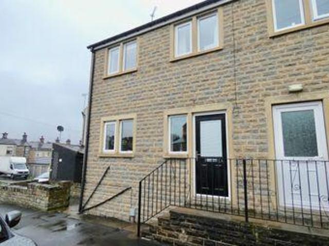 House for sale in Mirfield, West Yorkshire