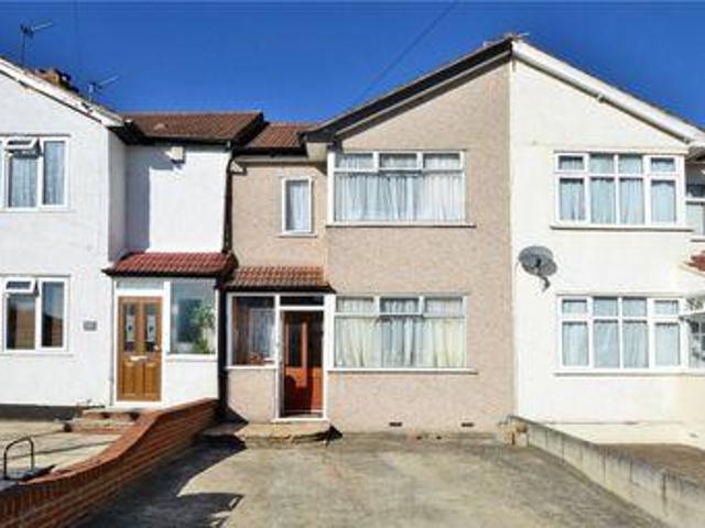 House for sale in Worcester Park, Greater London