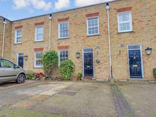 House for sale in Southend-on-Sea, Alton Barnes