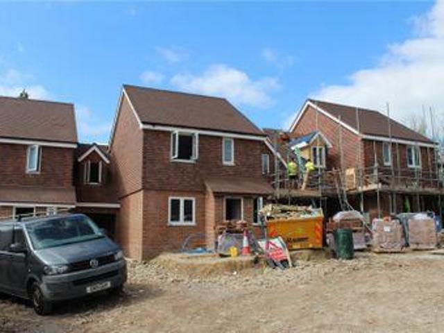 House for sale in Fishersgate, West Sussex