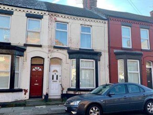 House for sale in Calderstones
