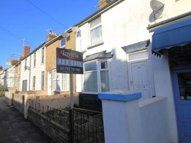 House for sale in Oad Street, Kent
