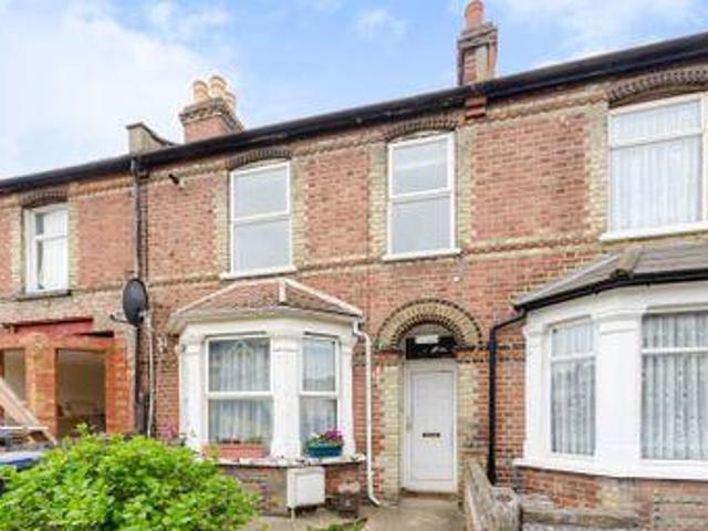 House for sale in Royal Borough of Kingston upon Thames, Greater London