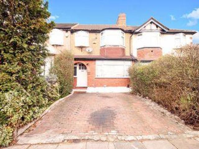 House for sale in London Borough of Ealing, Greenford