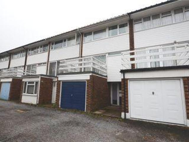 House for sale in Farnborough, Hampshire