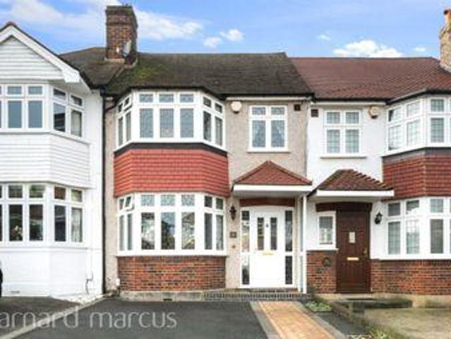 House for sale in Worcester Park, Greater London
