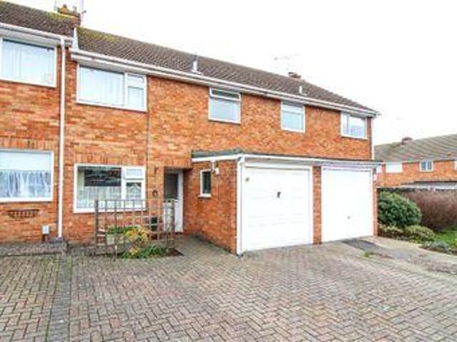 House for sale in Yateley
