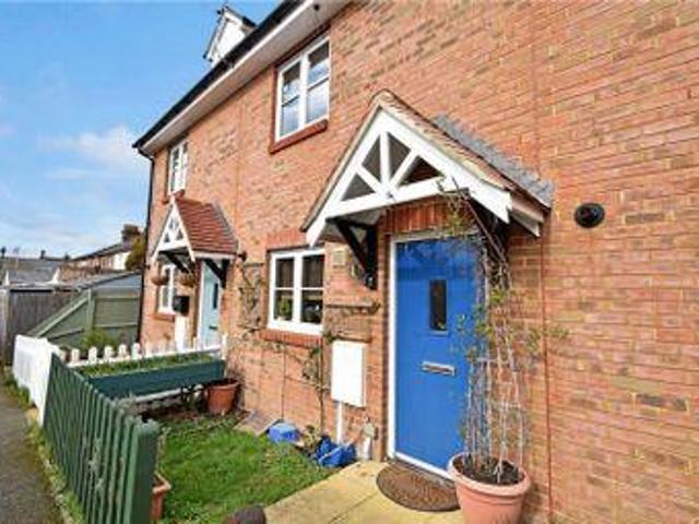 House for sale in The Butts, Kent