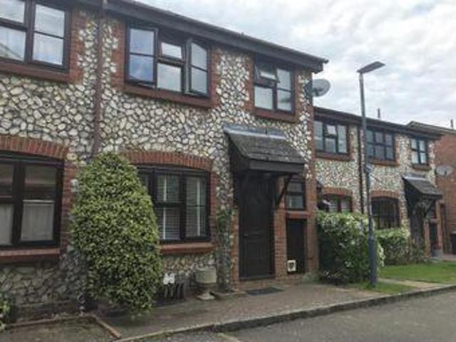 House for sale in Pouchen End, Hertfordshire