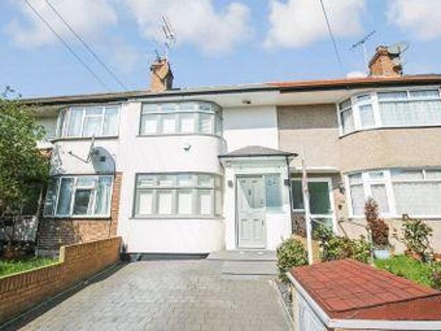 House for sale in Northolt, Greater London