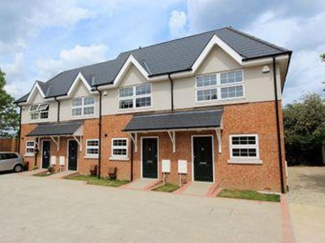 House for sale in Brompton, Gillingham