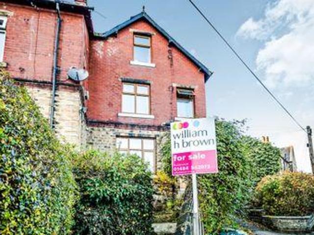 House for sale in Huddersfield, West Yorkshire