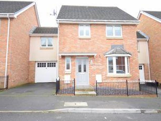 House for sale in Griffithstown, Wales