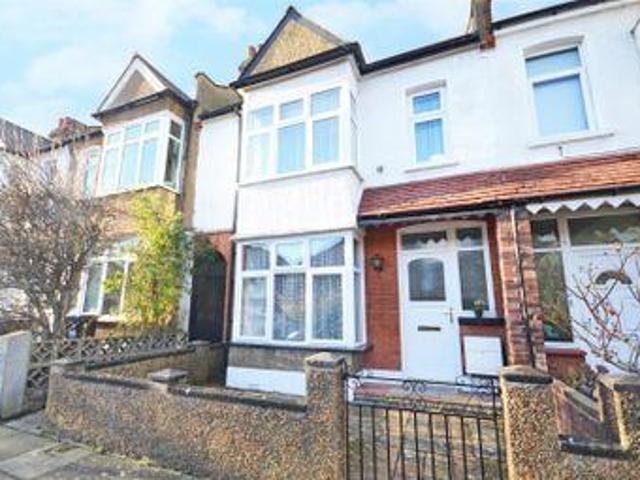 House for sale in Isleworth, Greater London