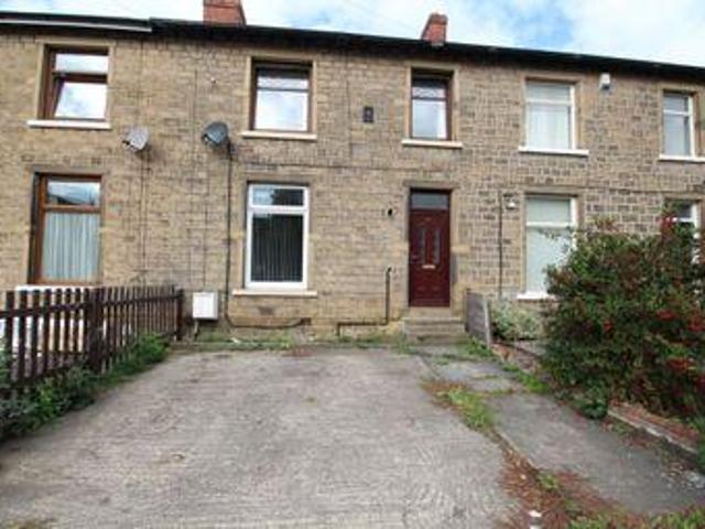 House for sale in Huddersfield, Kirklees