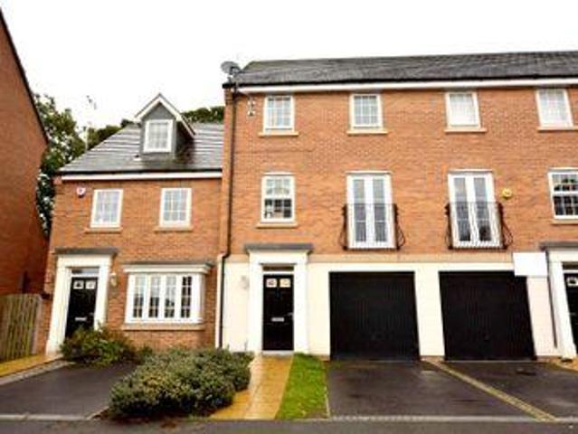 House for sale in Pudsey, West Yorkshire