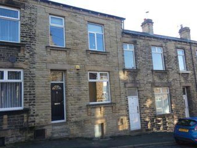 House for sale in Heckmondwike, West Yorkshire