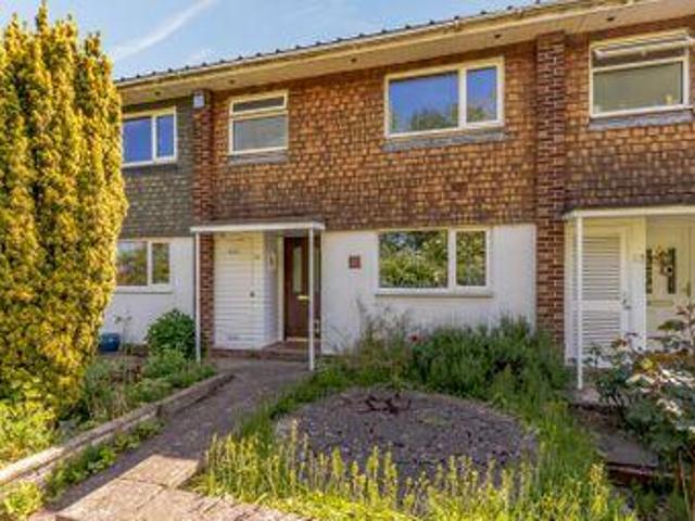 House for sale in Guildford, Surrey