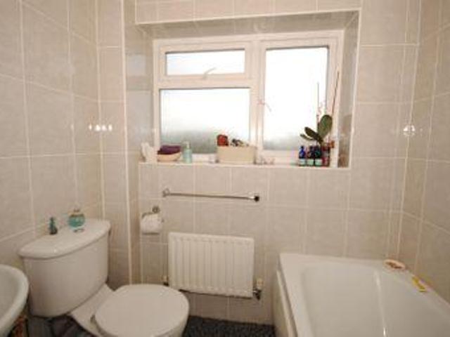 House for sale in Ascot