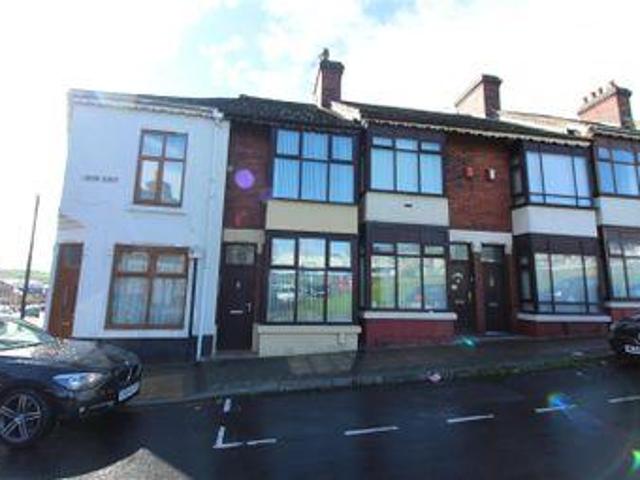 House for sale in Stoke-on-Trent