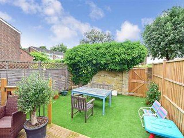 House for sale in Reigate, Reigate and Banstead