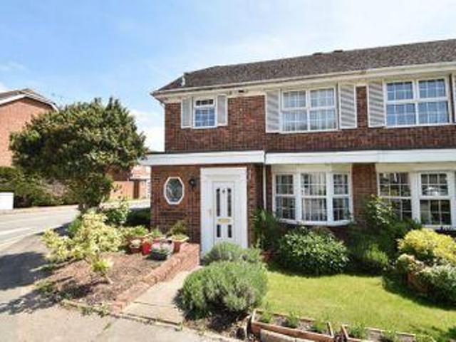 House for sale in The Butts, Kent
