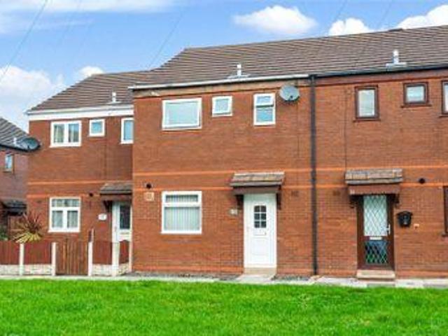 House for sale in Roby Mill, Lancashire