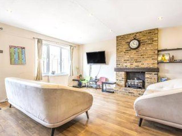 House for sale in Pinner, Greater London