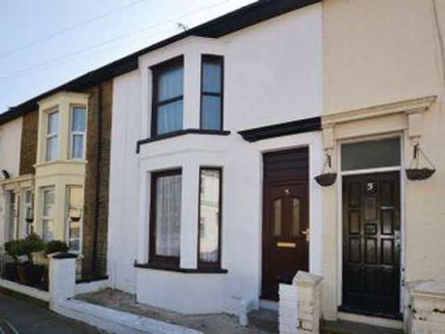House for sale in Sheerness, Oad Street