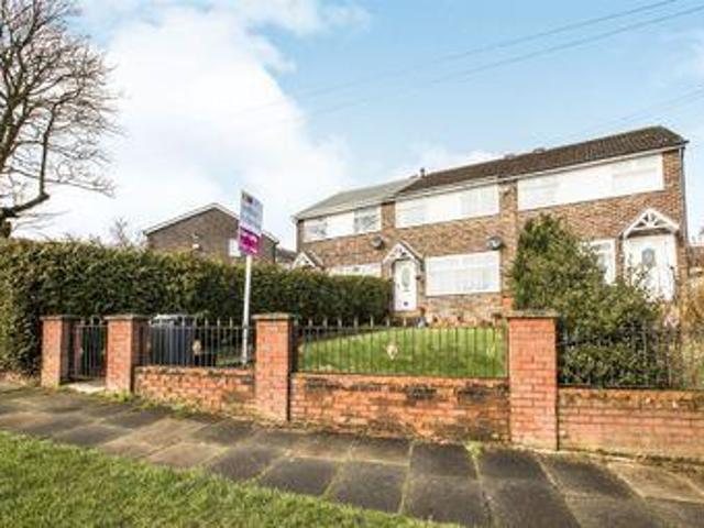 House for sale in Halifax, West Yorkshire