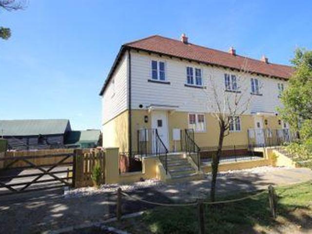 House for sale in Oad Street, Kent