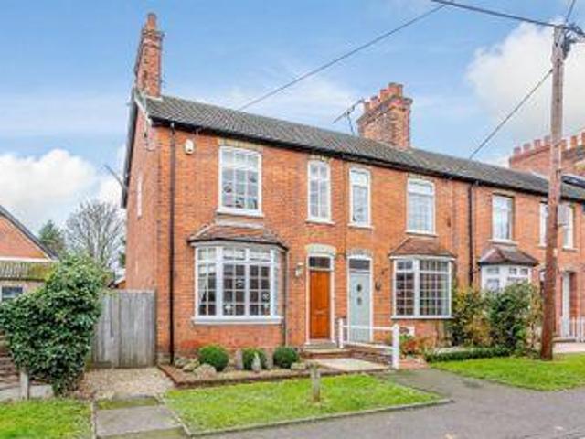 House for sale in Navestock Side, Essex