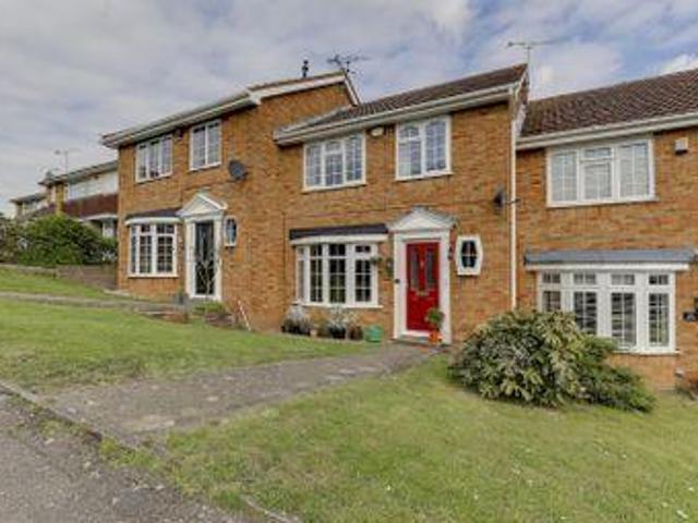 House for sale in Oad Street, Kent