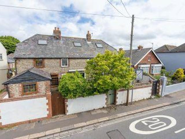 House for sale in Littlecote, West Sussex