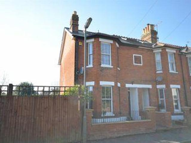 House for sale in Farnham, Waverley