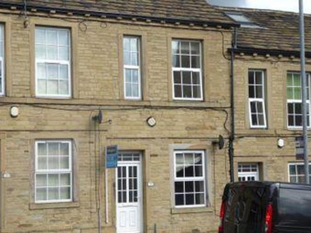 House for sale in Halifax, West Yorkshire