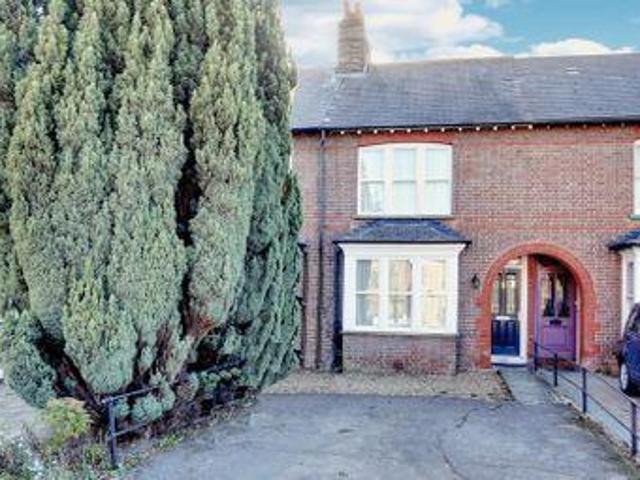House for sale in Pinner, Greater London