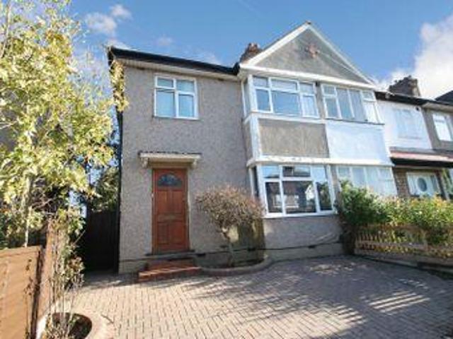 House for sale in Northolt, Greater London