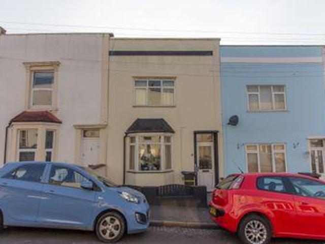 House for sale in Feckenham, City Of Bristol