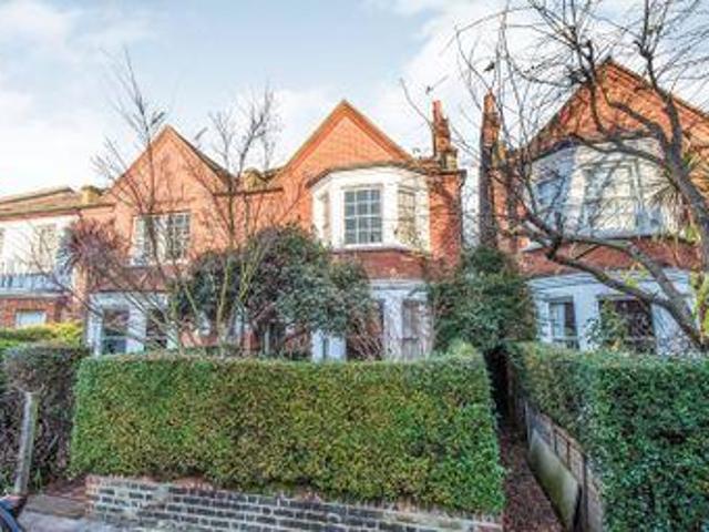 House for sale in Twickenham, Greater London