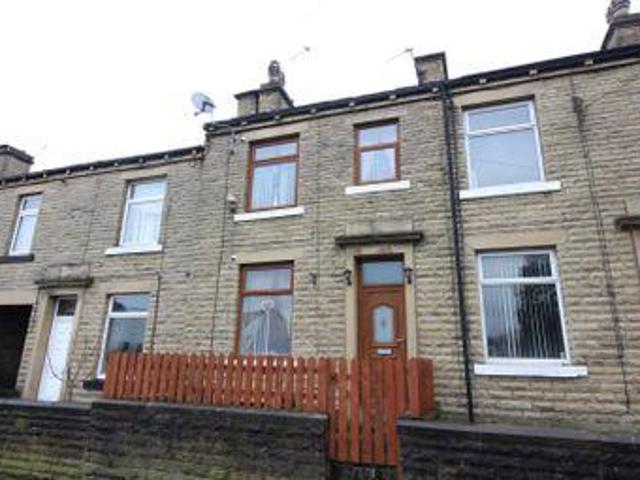 House for sale in Brighouse, West Yorkshire