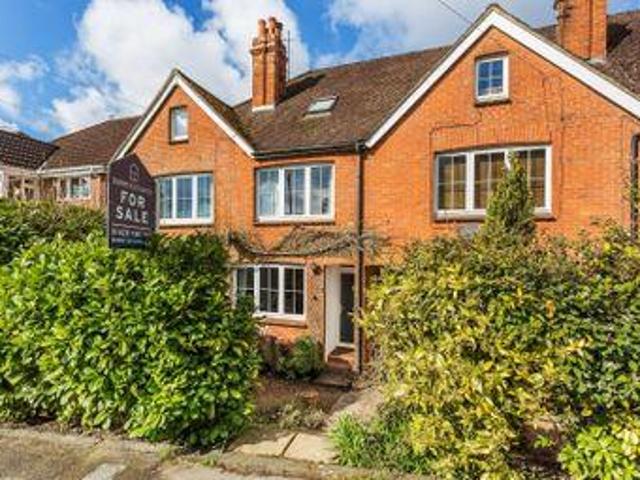 House for sale in Fole, Surrey