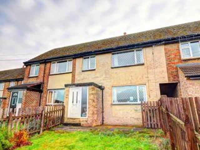 House for sale in Huddersfield, West Yorkshire