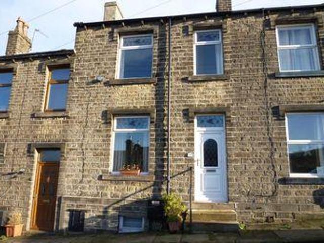House for sale in Holmfirth, Kirklees