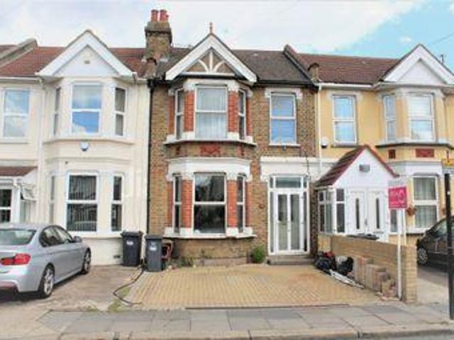 House for sale in Greater London